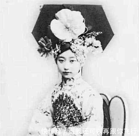 原型|清朝女子长啥样? 图二是慈禧年轻时复原图, 图四为夏雨荷原型!