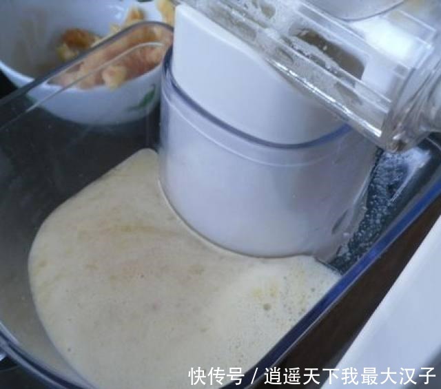 氧化|苹果汁,超简单的苹果汁,味道清甜,还不会氧化哦!