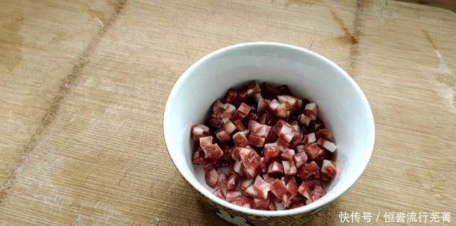 吃法|芋头试过这种吃法吗咸香软糯,老少皆宜