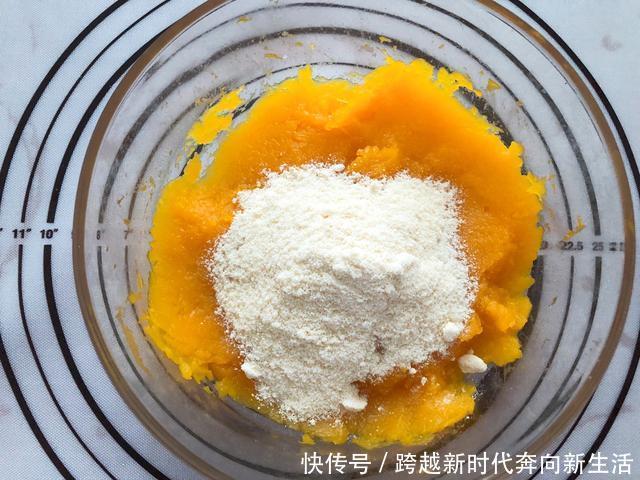  步骤|“南瓜小面包”一口一个超好吃，附做法和配方
