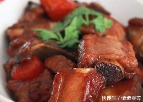 易学|简单易学,营养又下饭,烧出来的外香里嫩,好吃到骨头都想啃!