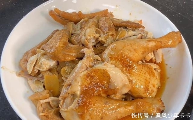 蒸鸡|立秋后,多给家人这样蒸鸡吃,鸡肉嫩滑又滋补,营养不流失,解馋