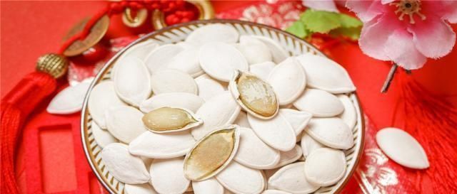 老冰棍|包装太“寒酸”的4种零食,明明很好吃,却因为包装很少有人买