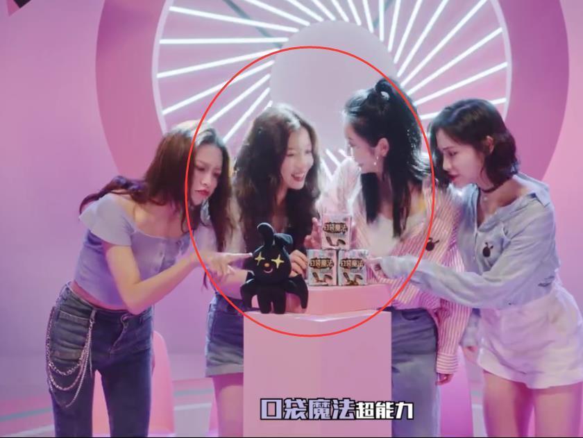  留意|4位高人气选手拍广告，谢可寅许佳琪站旁边，有谁留意Ｃ位是谁