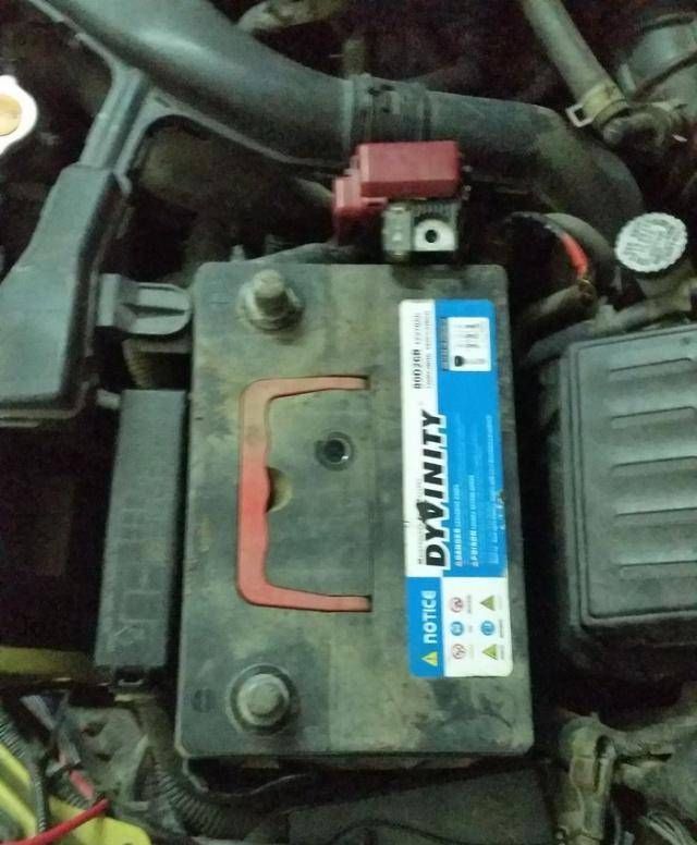  手磨机|骐达06款70ah安时电池详细安装