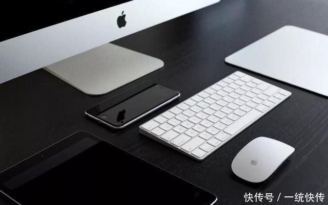奢侈品|价格离谱的配件,与苹果摇摇欲坠的奢侈品人设