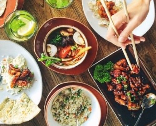 经历|吃饭时，最招人烦的5种行为，旁边气得想撵人，你经历过吗