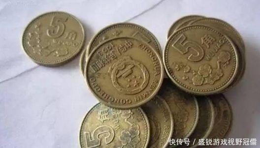 银行|老大爷银行存钱，搬来20个水桶，经理瞅一眼，老大爷损失13万