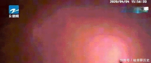  自行车|电动自行车，请勿室内充电！