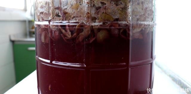 浓郁|教你在家酿葡萄酒,口感香醇,酒香味浓郁,没有任何添加剂