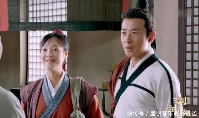 神秘|封神演义:哪吒与杨戬比武,神秘人物登场,为杨戬送来三尖两刃刀