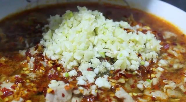 食用|太久没出门了，特别馋水煮肉片，今天在家做，味道鲜美不比买的差