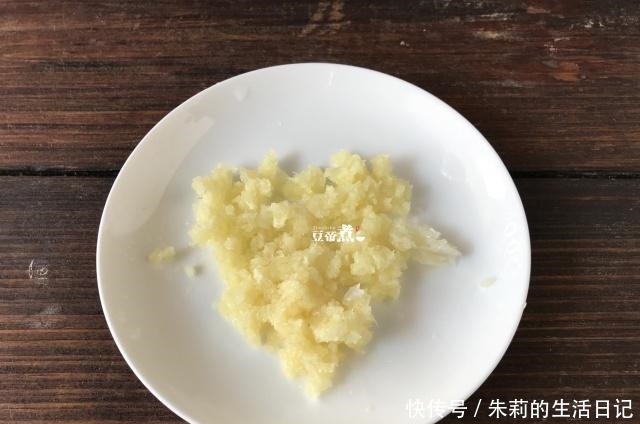 黄灿灿|最近孩子迷上了这道菜,黄灿灿的真好看,几天不吃一回,吵着要