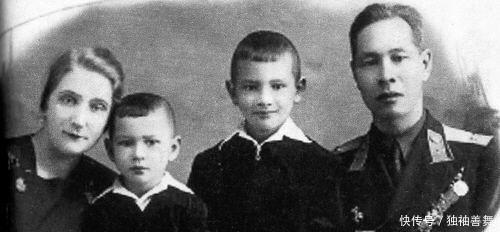 开国|我军唯一与二战德军厮杀过的开国将军，德国飞机坦克都是他的猎物！