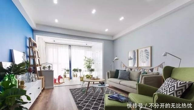 客厅|客厅没阳台怎么办?这样设计比有阳台好看N倍!