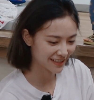  许佳琪|许佳琪偶像包袱有多重？看清她的“素颜”后，男粉不开心了