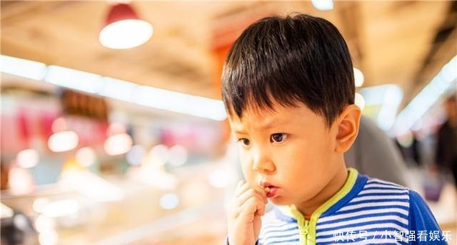 触碰|勤俭节约是良好美德，但3种“伪节俭”，是孩子不可触碰的高压线