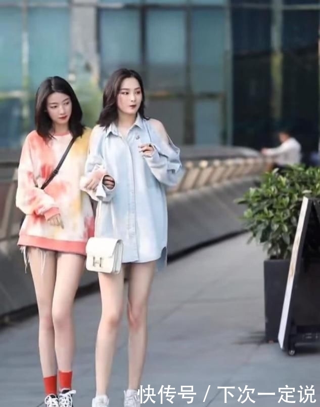 哪吒|难怪“哪吒袜”最近很火,看小姐姐穿上之后,瞬间抢了闺蜜风头!