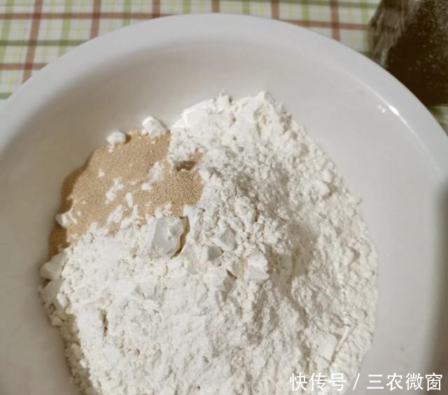 馒头|黑芝麻馒头,营养丰富,暄软可口