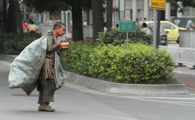 老太|72岁老太给儿女的遗书感谢你们3个给俺养老，但俺后悔生了你们