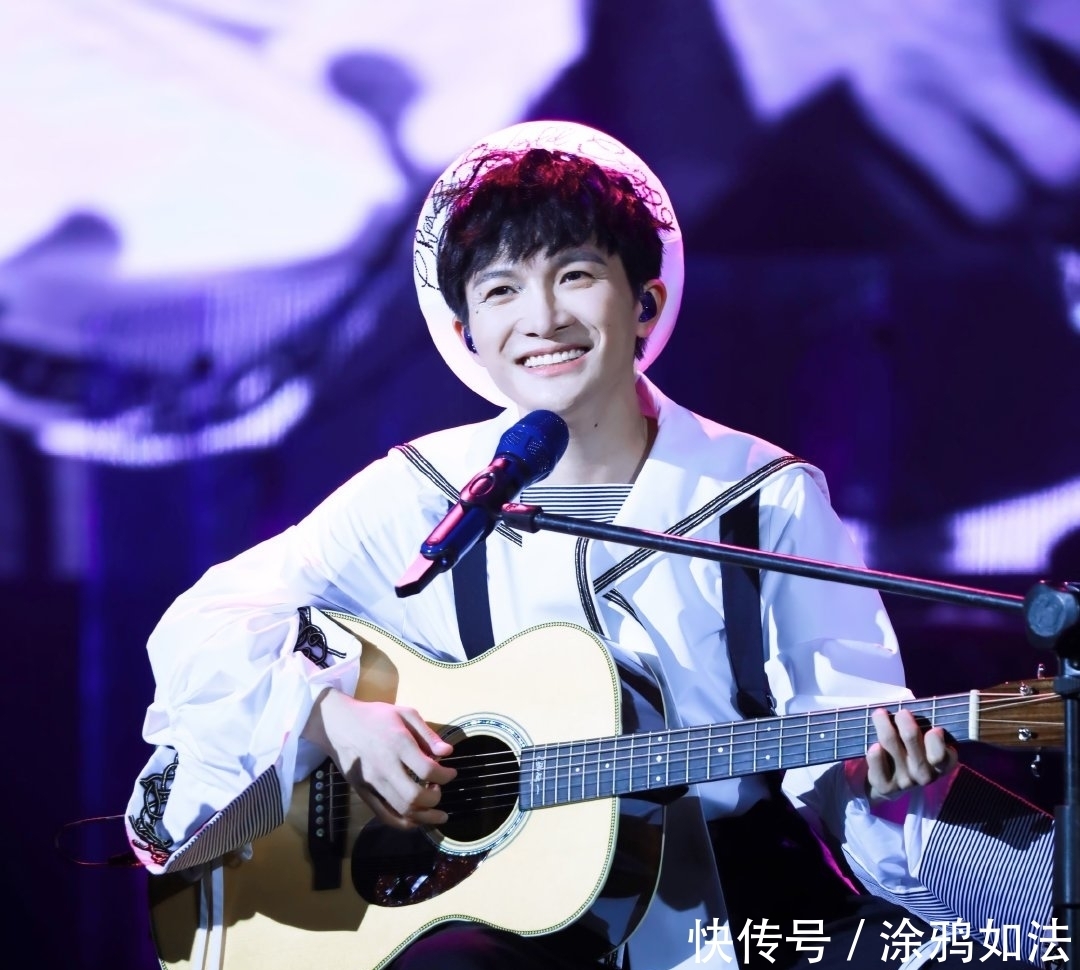 万茜|周深再次“周震南”,其实你大可不必为“不认识万茜”道歉!