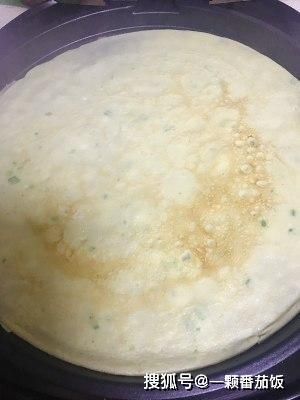 面粉|1碗面粉,4个鸡蛋,教你做懒人鸡蛋饼,30秒做一张,简单又好吃!