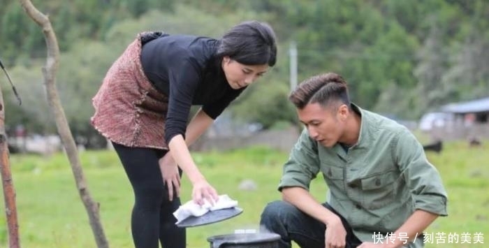 老婆|王祖蓝“误吃”谢霆锋做的牛鞭, 老婆李亚男表情难以形容