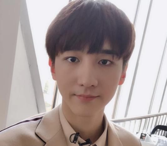  训练生|当韩国练习生有多苦周震南三个月才走出阴影，赵让被前辈欺负