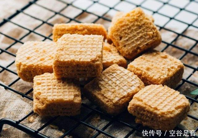 零食|最能扛饿的5种零食,士力架只排在第3,第一简直是零食中的贵族