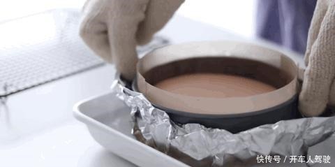 草莓|焙趣私房爆品日销300个的三重草莓芝士蛋糕,这个配方太赞了!