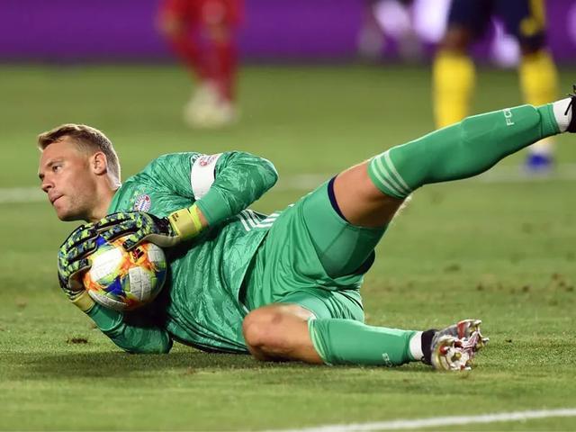 欧冠|「德甲赛季深度总结2」最佳阵容:拜仁半壁江山,四强包办