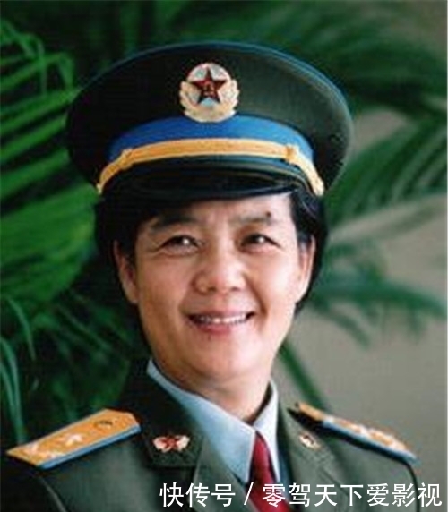 后人|她是中国第一位女飞行将军,岳飞第28世后人,完成过一项重要任务