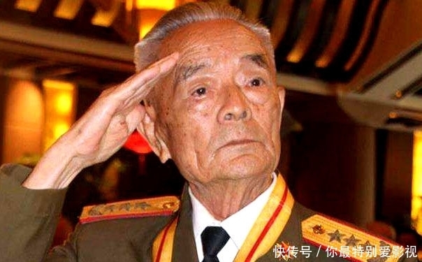 正好|仍然健在的上将里面，他的年龄最大，今年正好100岁高龄