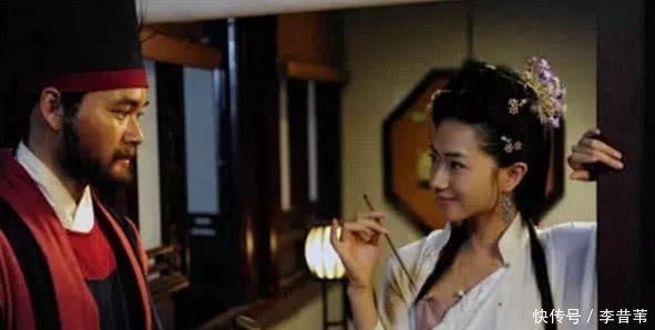  青楼里|为何青楼都要养壮汉？除了维持秩序还有一功能，姑娘们：“命苦”