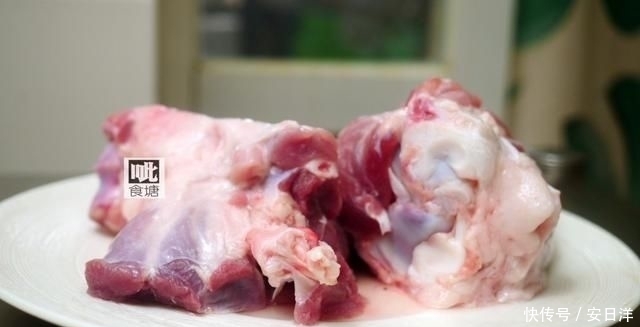 鲜味|一碗鲜美的馄饨不能少了它,汤鲜味美,元宝造型就是小时候的味道