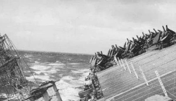 美军|美军自认为所向无敌,深入16级台风中心,几乎让整支舰队覆没