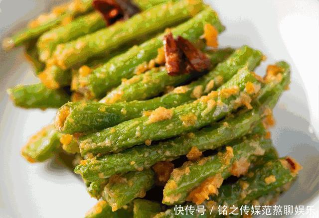 曝光|央视又“曝光”了,一戳就流油的海鸭蛋,这流出的“油”能吃吗?