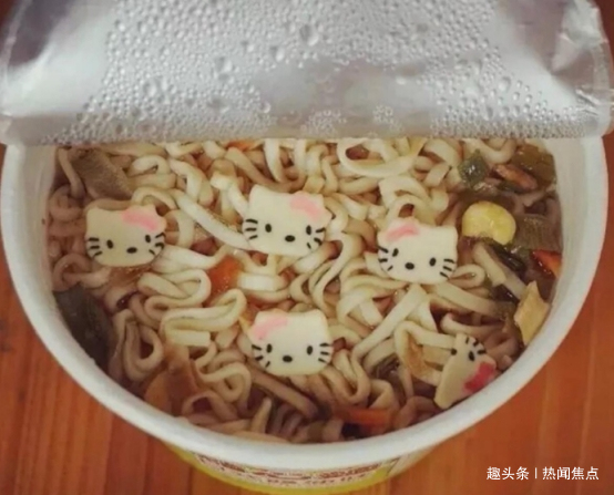 桶装|桶装为什么比袋装的方便面贵知道原因后,我宁愿吃桶装