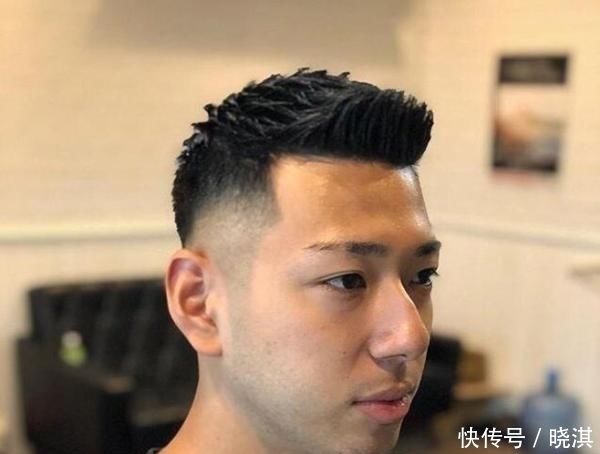  特征|周边光发型适合哪些人 拥有这3个特征的男士特别适合