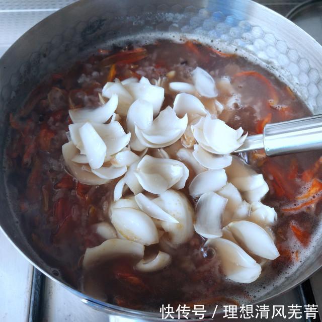 百合|百合杂粮粥,润肺养颜,很适合秋天