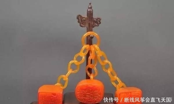 无偿|溥仪几乎散尽珍宝,但唯独珍藏这一件,无偿上交国家后成镇馆之宝