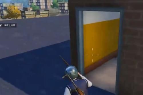 游戏|吃鸡游戏不为人知的2个技巧,枪械竟能快速换弹,涨知识了