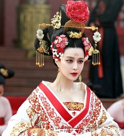 武媚娘|唐高宗有多自私?为了一个女人,竟默许亲舅舅被迫害至死!