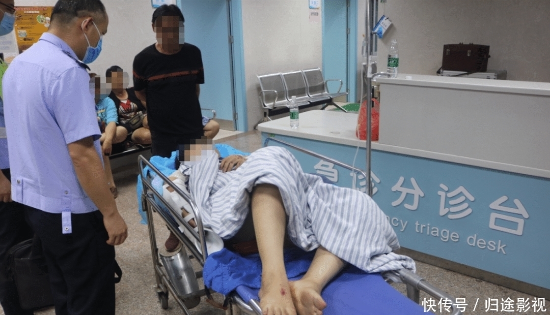  逆行|小年轻骑摩托没戴头盔逆行冲fafa，结果......