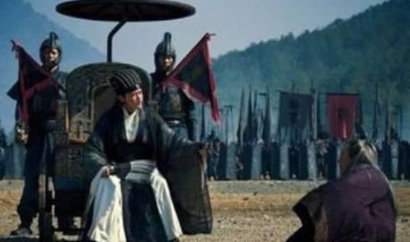 蜀汉|蜀汉有2位天才,遭遇却截然不同,一个被刘备嫌弃,一个却被重用