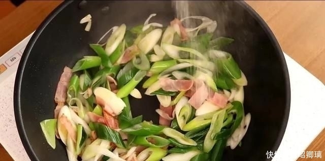  道菜完成|6款微波炉就能做的营养大餐！上手简单十几分钟就搞定！懒人必备