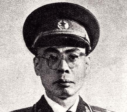 中国|这位开国少将名气不大, 但他的孙女却是“中国第一美女”