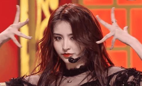 区别|同做ending动作,看看训练生再看看Lisa,才知道学员跟导师的区别