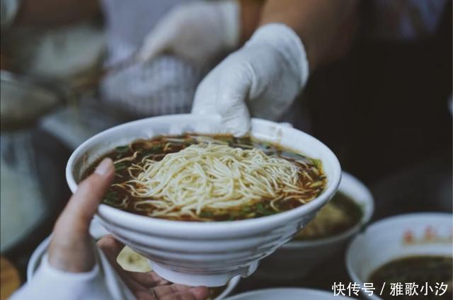 担担面|“中国十大面条”,面汤浓味鲜香,面条根根分明,你全吃过了吗?