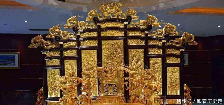 故宫|故宫里皇帝龙椅是什么材料做的